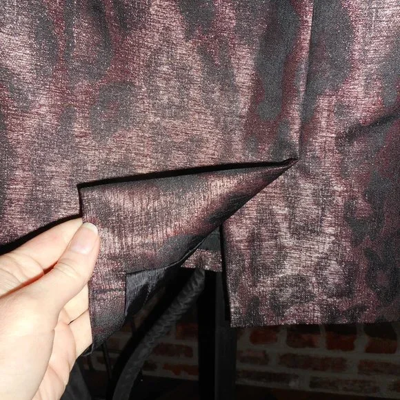 BOGO FREE, Ann Taylor metallic leopard print skirt, size 6 - Picture 5 of 6